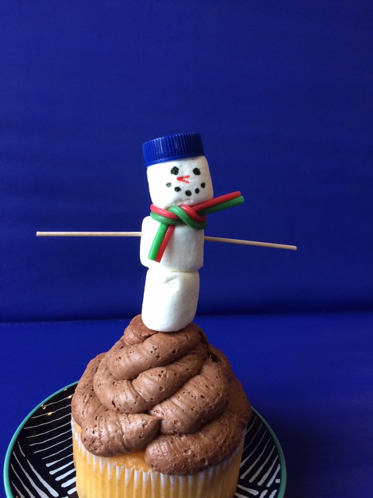 Marshmallow snowman cupcake topper with Twizzler scarf - Ten Thousand Hour Mama