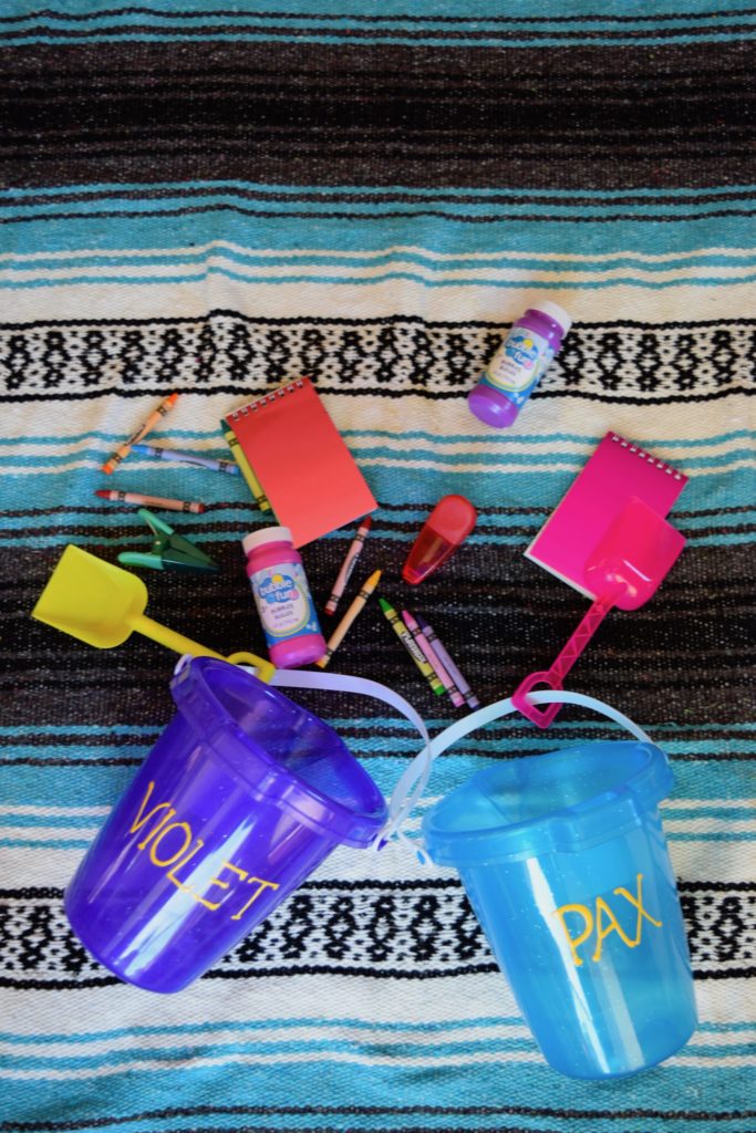 DIY kids' activity buckets for outdoor fun are a great family activity for camping, the beach, or anything outside. Ten Thousand Hour Mama