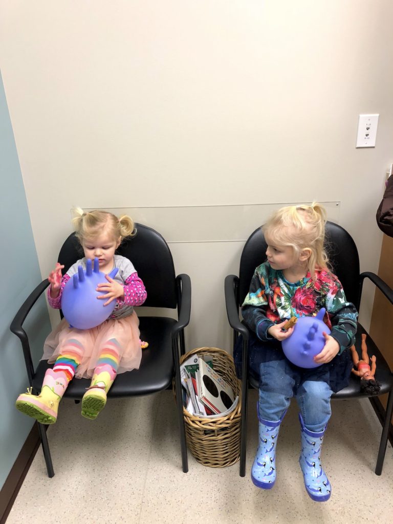 How to entertain kids and keep them busy at the doctor's office - Ten Thousand Hour Mama
